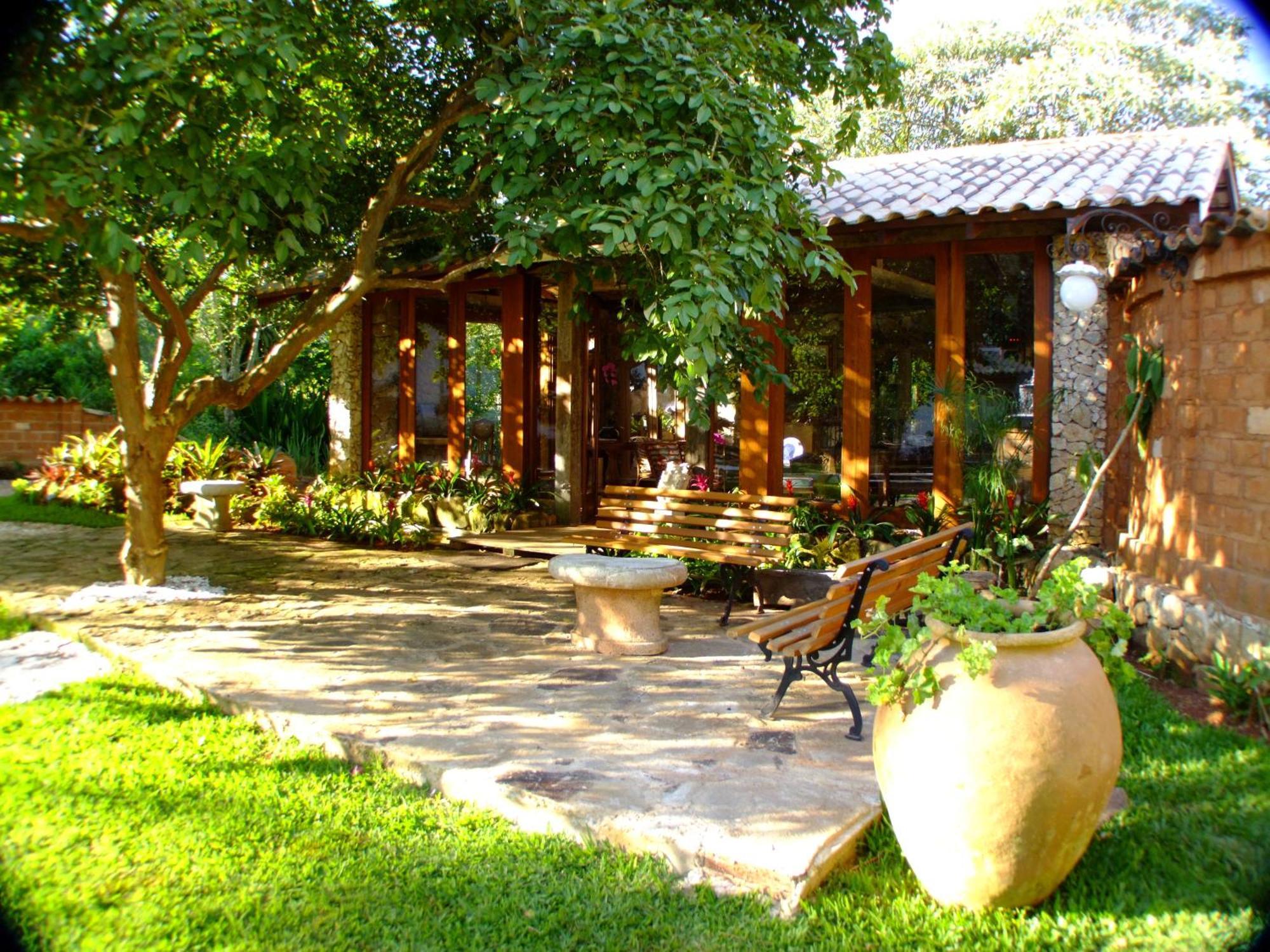 Lis Bleu Pousada Tiradentes Exterior photo